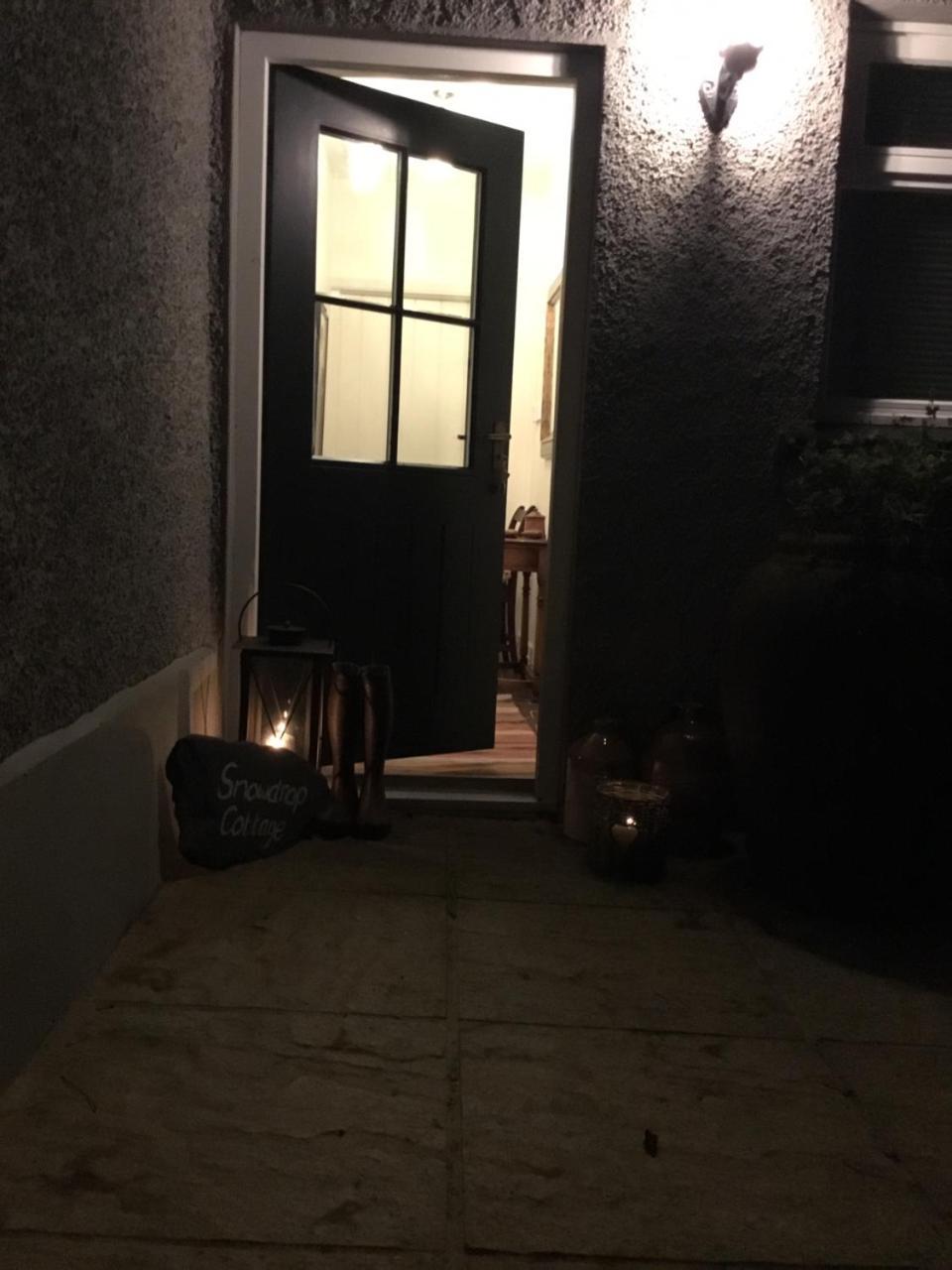 Snowdrop Cottage @ Ty-Llwyd Treffynnon Εξωτερικό φωτογραφία